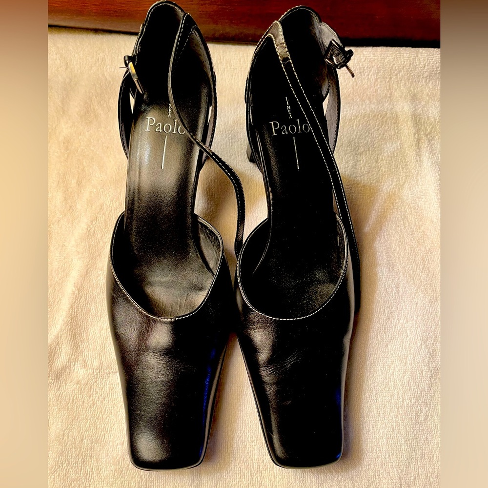 Square toe block heels. Linea Paolo size 11